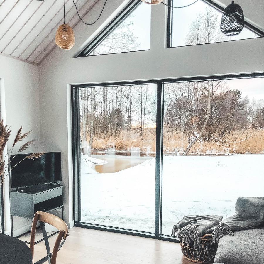 Paerli Puhkemaja / Pearl Riverside House Pudisoo Экстерьер фото